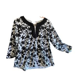 Womens pretty design blouse